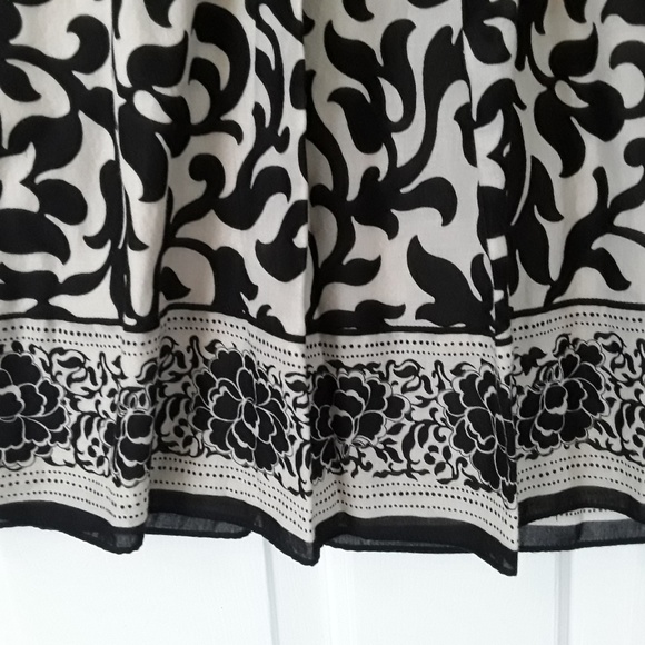 ANN TAYLOR SKIRT - Picture 3 of 4